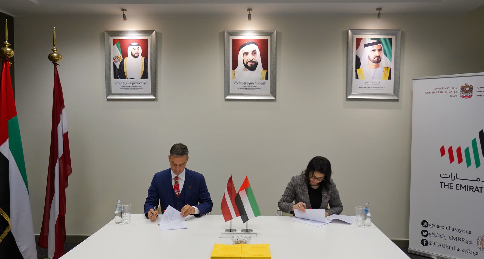 The agreement is signed by the Ambassador of the United Arab Emirates to Latvia H.E. Hanan Khalfan Obaid Ali Al Madhani and the Deputy State Secretary of the Ministry of Economics of the Republic of Latvia and the official authorized representative of the exhibition “EXPO 2020” Raimonds Aleksejenko.