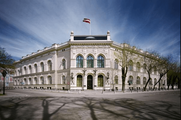 Latvijas Bankas ēkas foto