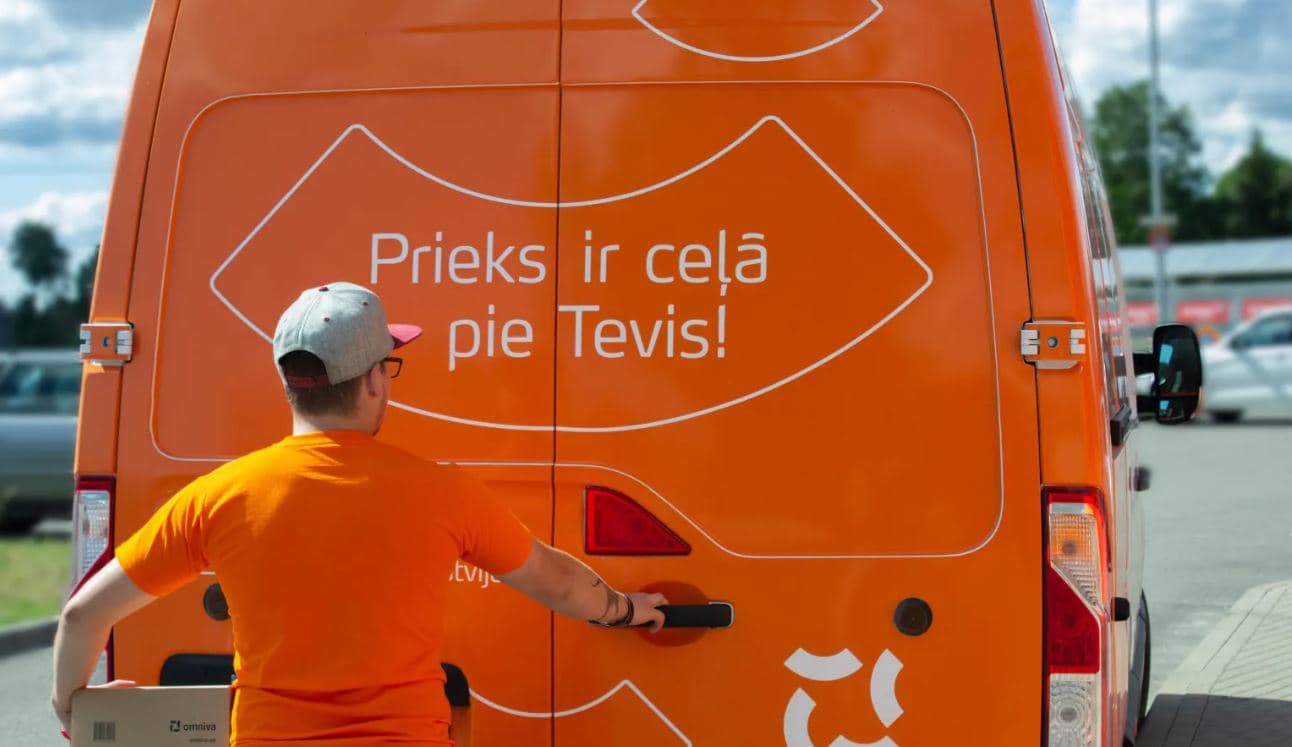 Omnivas busiņa foto