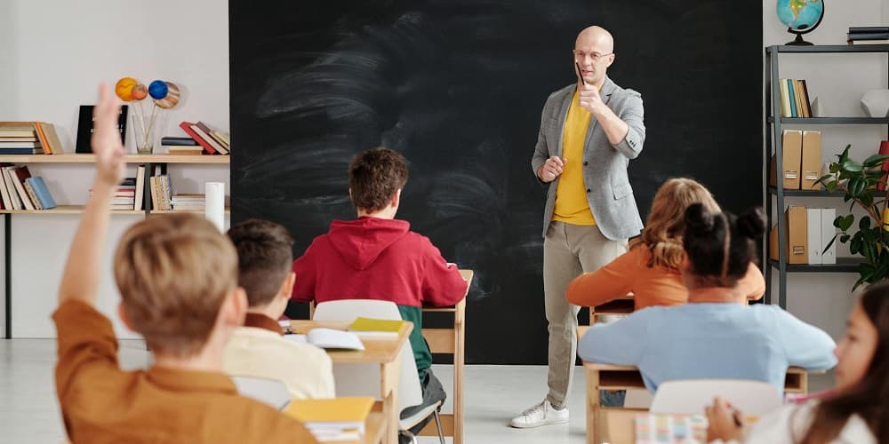 Latvijas uzņēmums cenšas radīt robotu - pedagoga asistentu