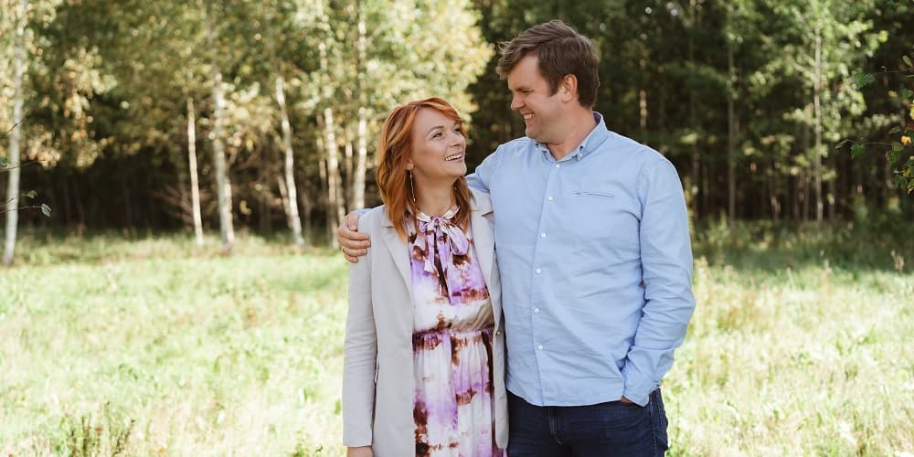 No privātmājas pagraba līdz 150 000 pārdotu produktu visā pasaulē