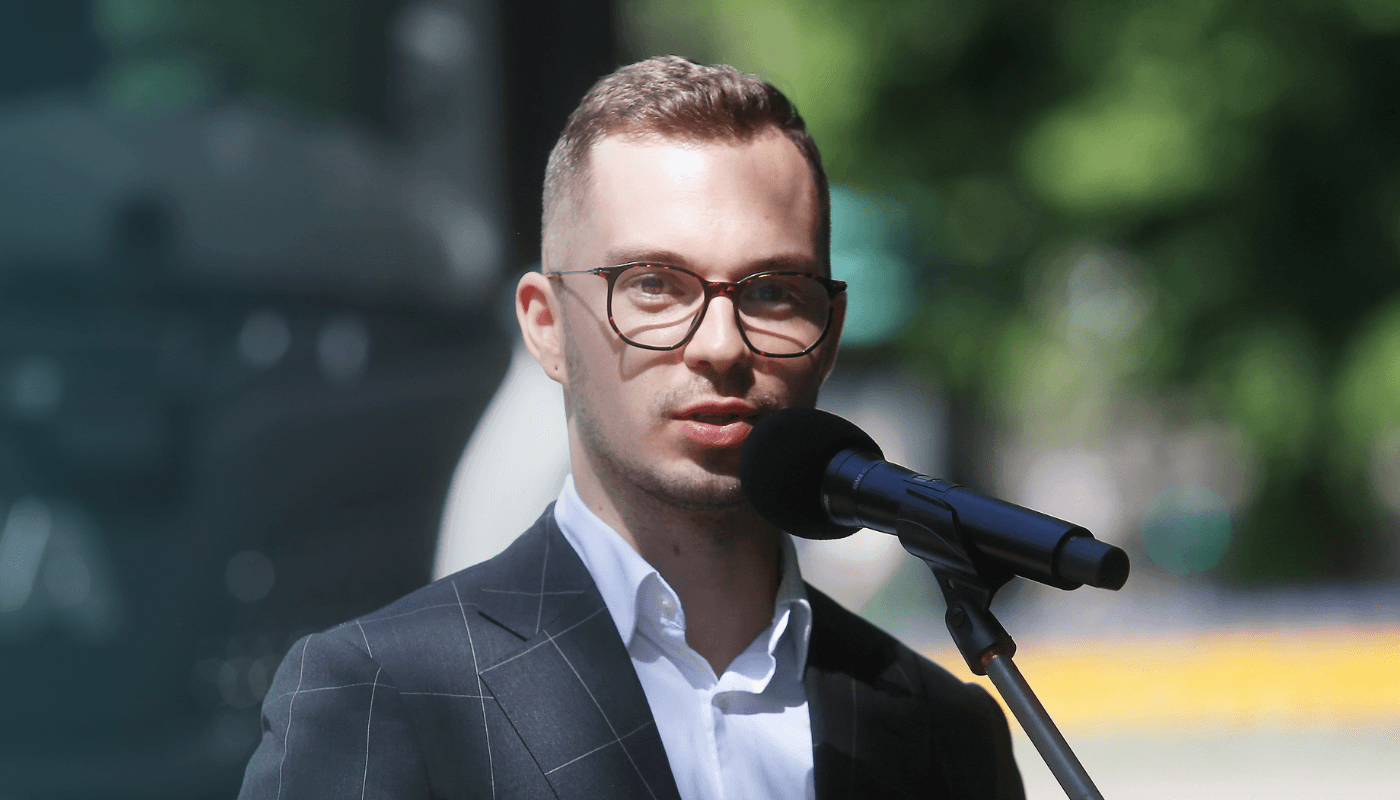 Plešs tiekas ar ārvalstu vēstniekiem par ATR jautājumiem