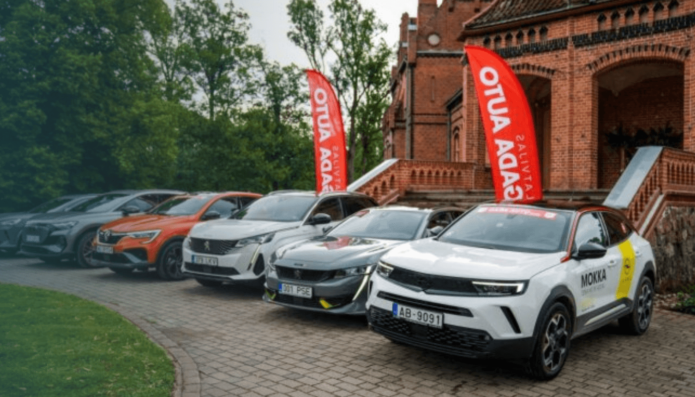 Žūrija vērtē pirmos “Latvijas Gada auto 2022” pretendentus