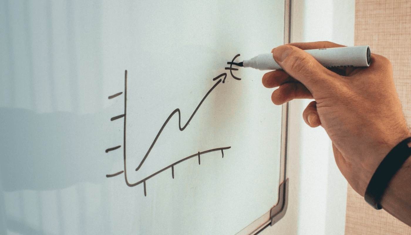 FM: Latvijas ekonomika Covid-19 krīzi pārvarējusi daudz labāk nekā gaidīts