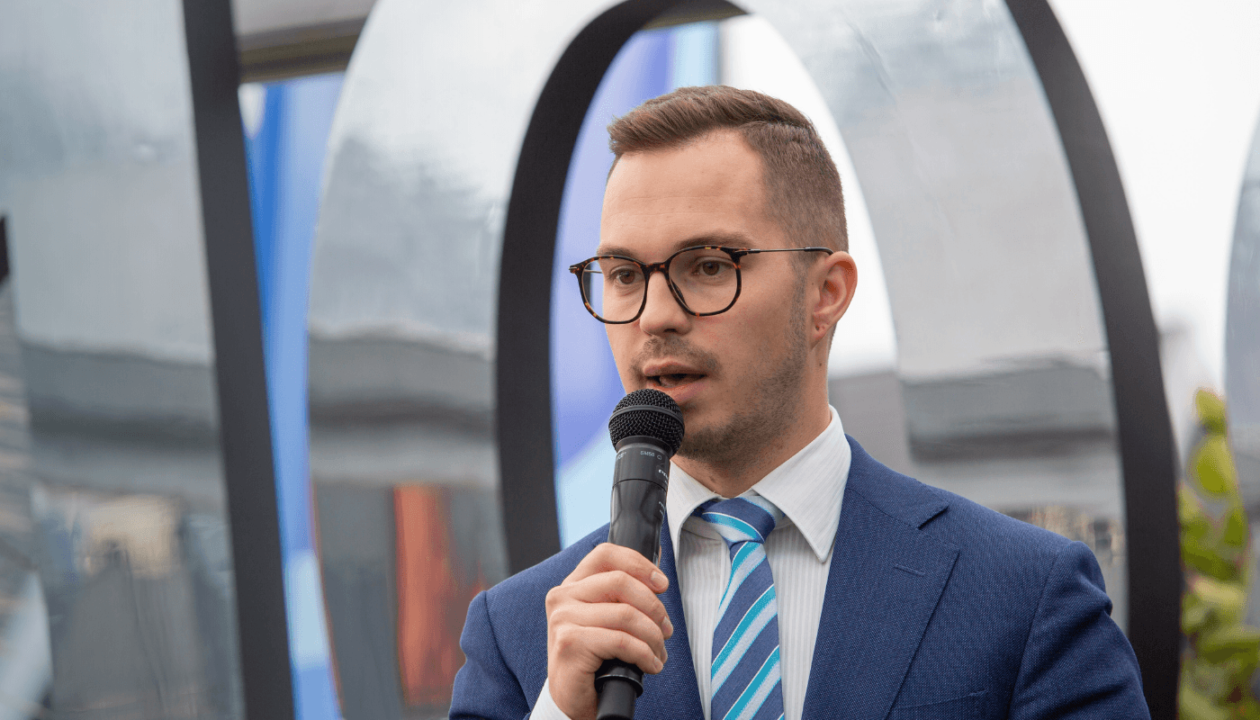 Vides aizsardzības un reģionālās attīstības ministrs Artūrs Toms Plešs