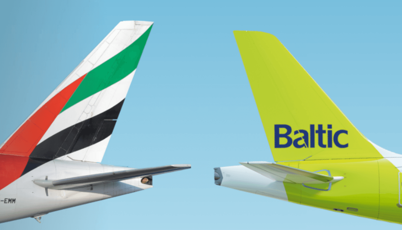 Emirates un airBaltic lidmašīnu astes foto