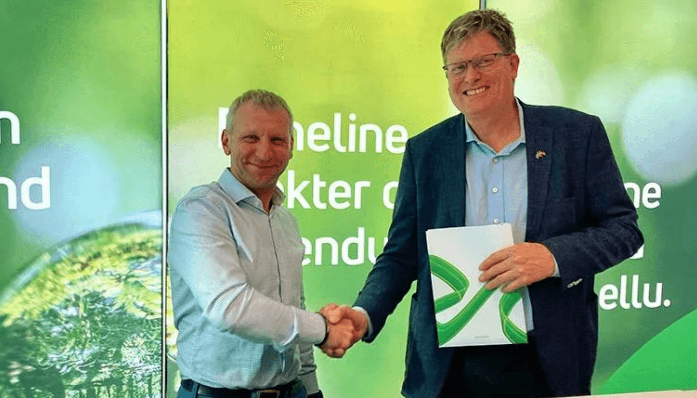 Enefit Green un Södra Latvia pārstāvju foto