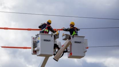 Sadales tīkla darbinieku foto
