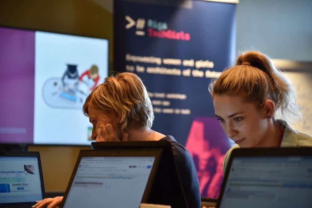 Riga TechGirls dalībnieču foto