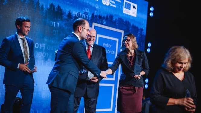 Balvu pasniegšanas ceremonijas foto