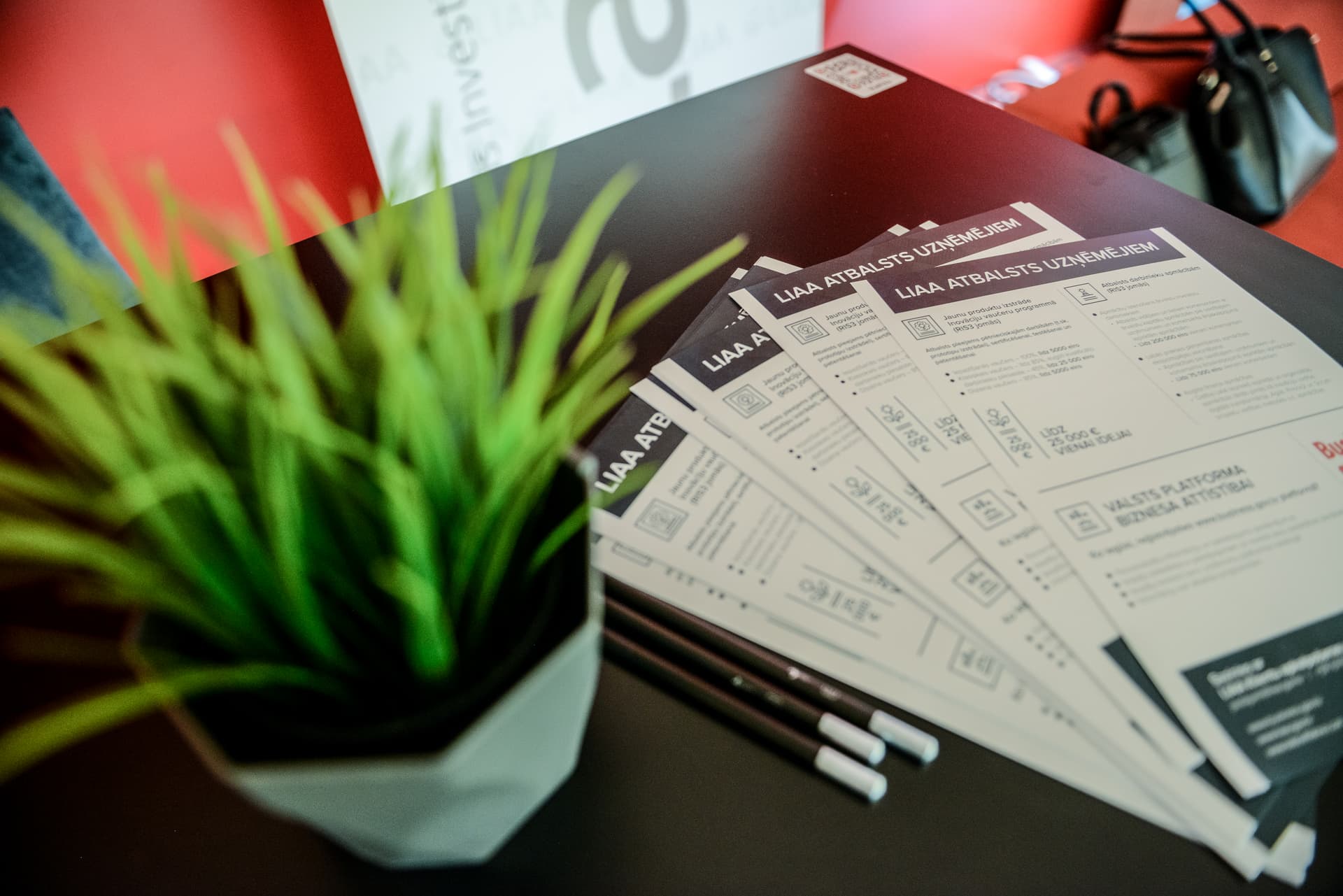 Izdrukāta informatīvā materiāla foto