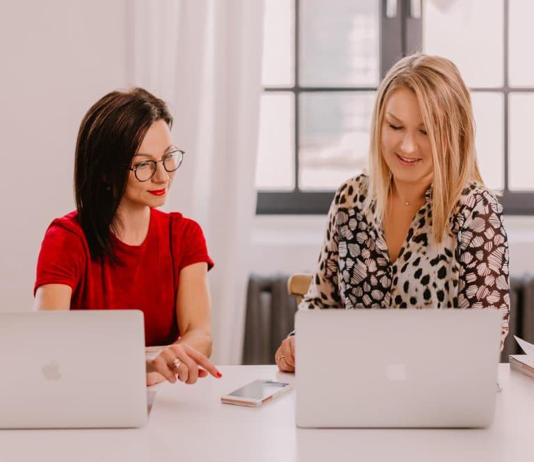 WIT Berry komandas pārstāvju foto