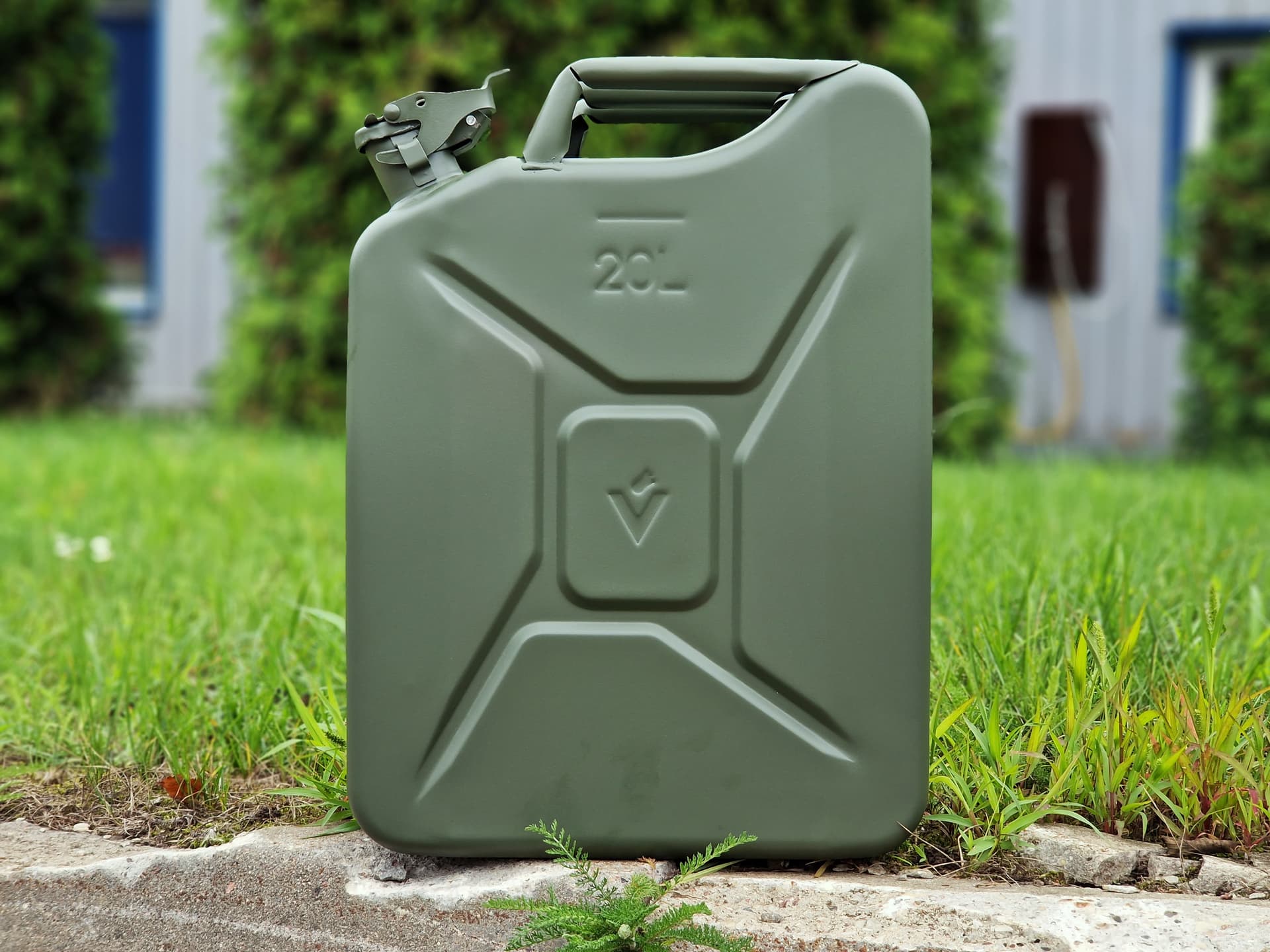 Valpro military can Valpro military can photo