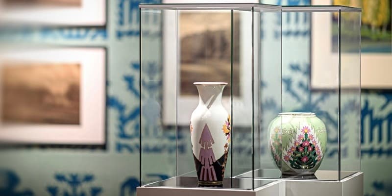 Latvijā ražots neredzamais stikls sargā mākslas darbus visā pasaulē Latvijā ražots neredzamais stikls sargā mākslas darbus visā pasaulē