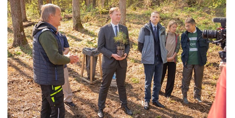 Par godu izstādei “EXPO 2025” Japānā Tērvetē iestādīts Osakas mežs Par godu izstādei “EXPO 2025” Japānā Tērvetē iestādīts Osakas mežs