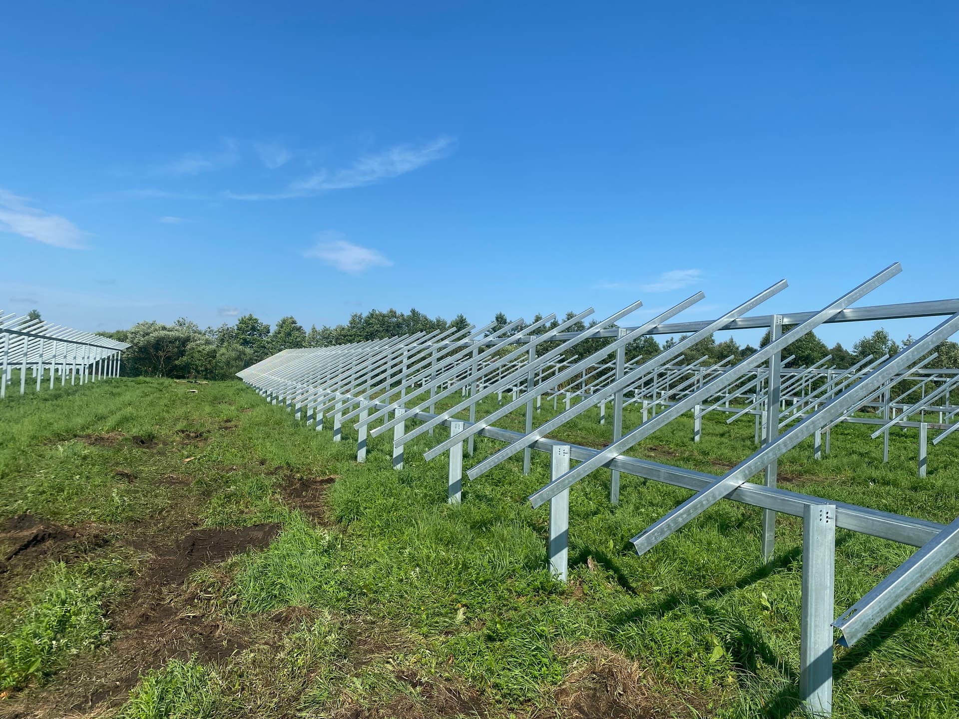 “Vindr” saules enerģijas parks pie Līvāniem elektrību sāks ražot jau šī gada beigās