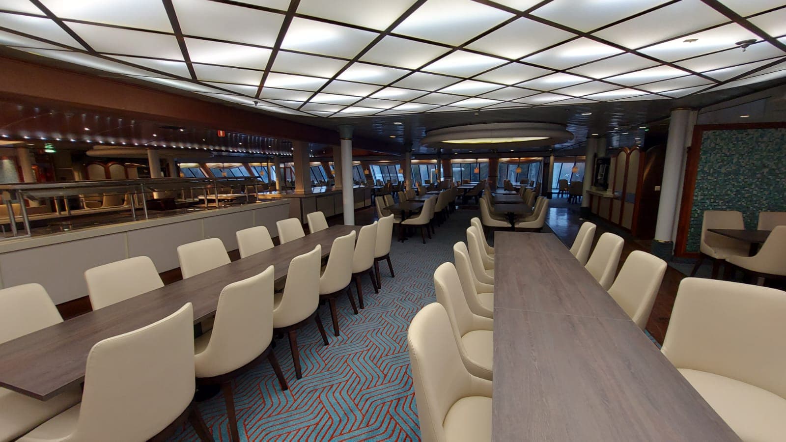 Ar Latvijā ražotām mēbelēm aprīkoti kuģi ceļo pa pasaules okeāniem