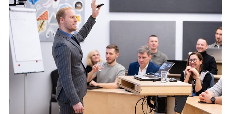 Mini MBA inovāciju vadībā noslēdz pirmo apmācību ciklu - jaunu dalībnieku uzņemšana no 3.marta Mini MBA inovāciju vadībā noslēdz pirmo apmācību ciklu - jaunu dalībnieku uzņemšana no 3.marta